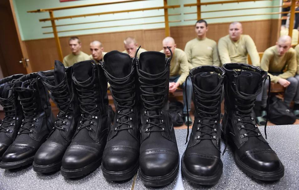 В России наладили производство качественной обуви для военнослужащих